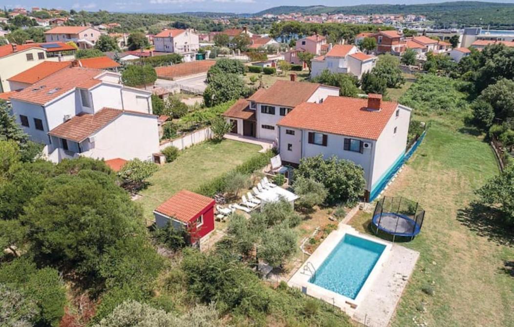 Domus Maria With Swimming Pool And Free Parking Villa Banjole Dış mekan fotoğraf
