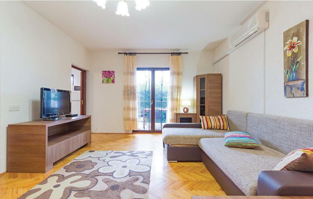 Domus Maria With Swimming Pool And Free Parking Villa Banjole Dış mekan fotoğraf